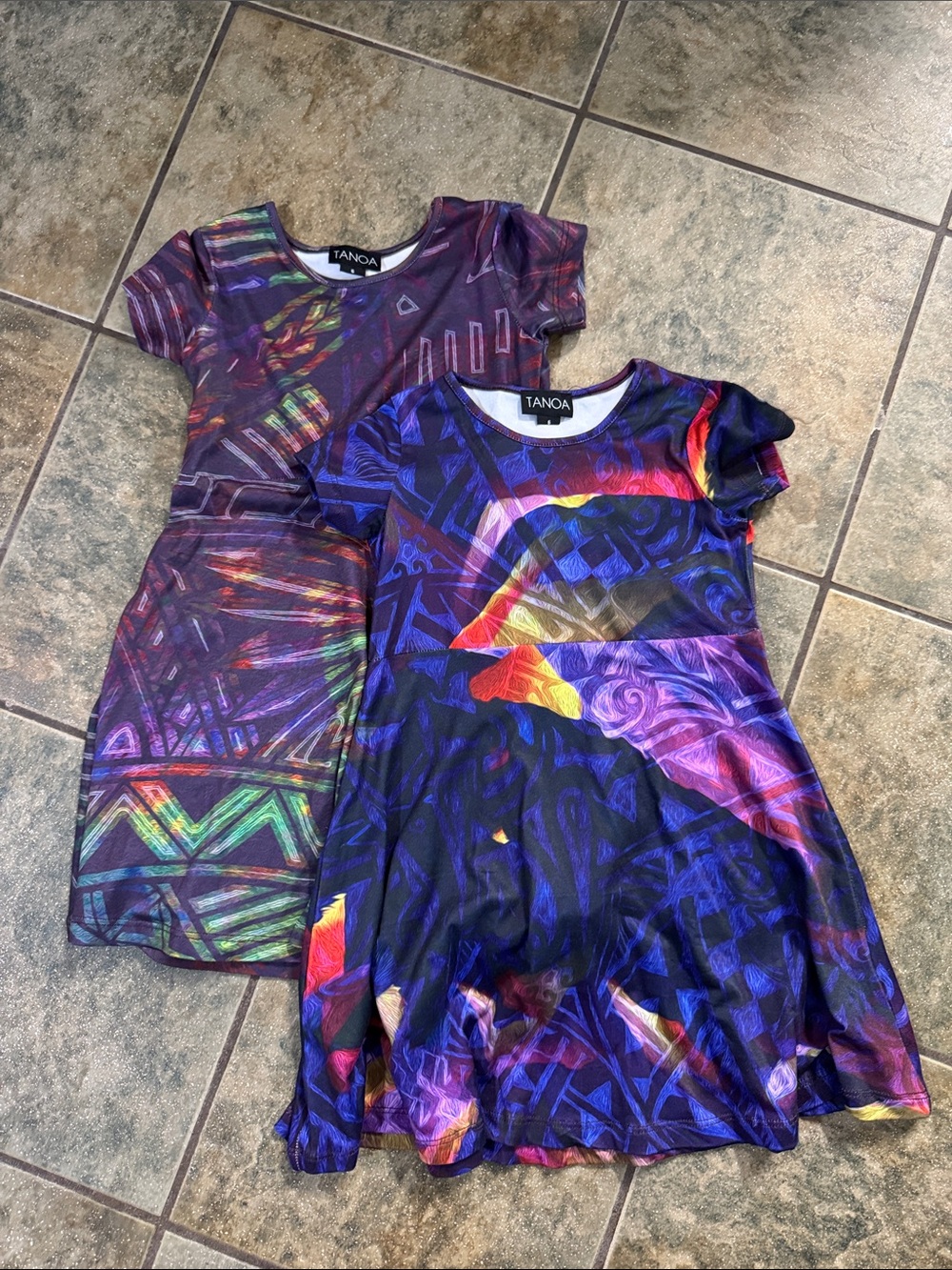 Tanoa Girls' Purple Multicolor Graphic Dresses